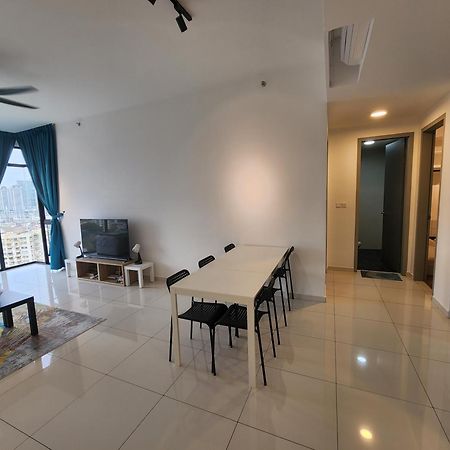 Beacon Executive Suite - Skypool Penang View George Town Exterior foto