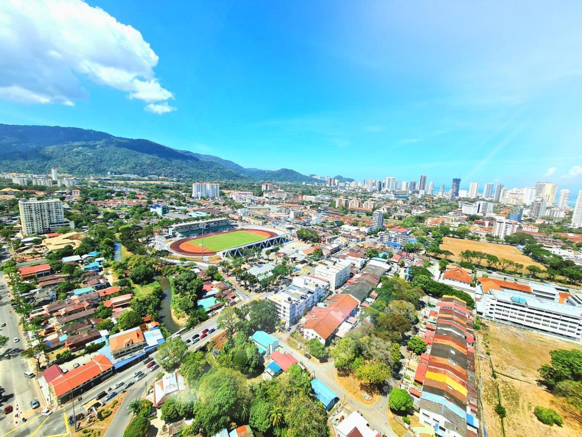 Beacon Executive Suite - Skypool Penang View George Town Exterior foto