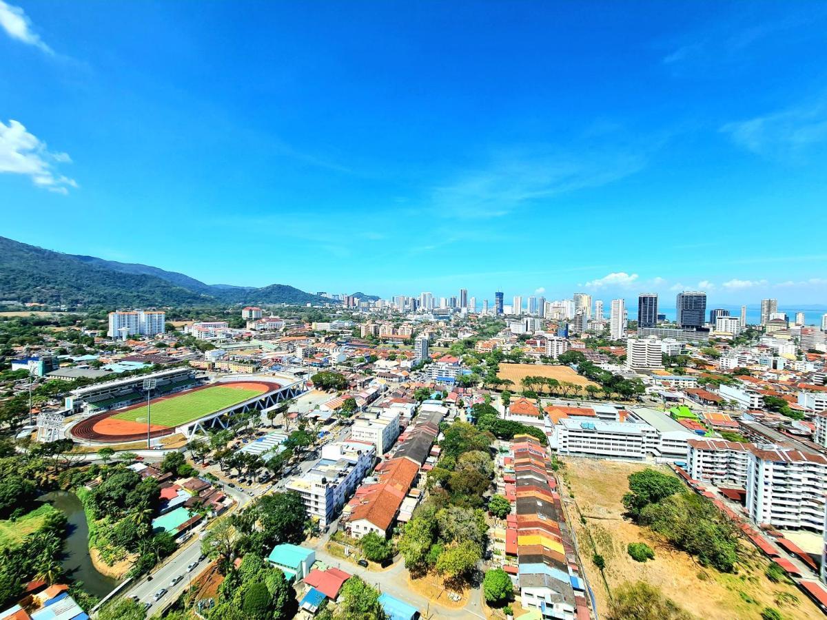 Beacon Executive Suite - Skypool Penang View George Town Exterior foto