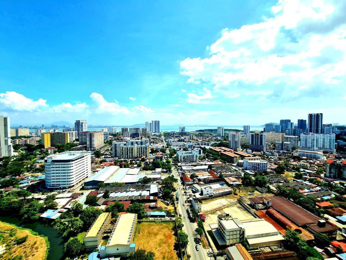 Beacon Executive Suite - Skypool Penang View George Town Exterior foto