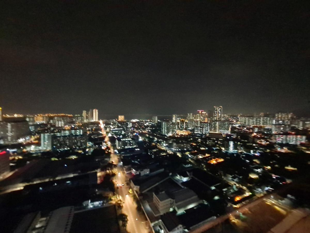Beacon Executive Suite - Skypool Penang View George Town Exterior foto